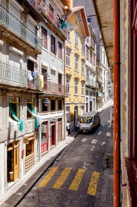 River Fleat 0 - Heart Of Oporto